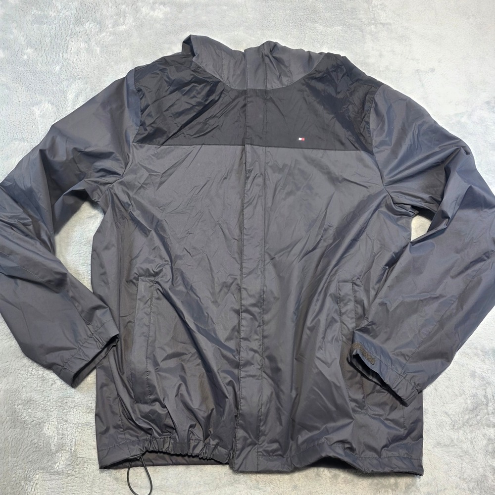 Tommy Hilfiger Mens Medium Grey Windbreaker Water Resistant Rain Jacket Hood